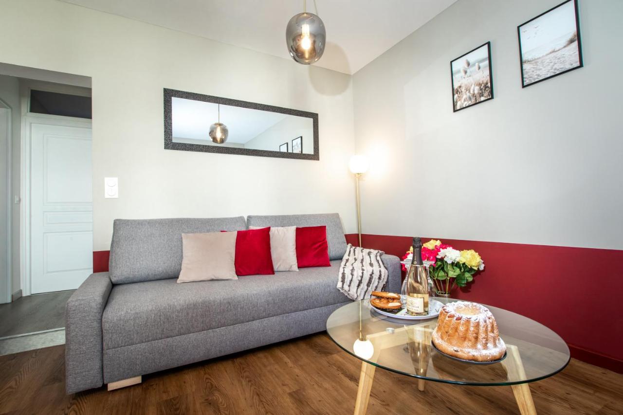 Le Red St Leon : Lit Queen Size * Wifi * Ideal Couple กอลมาร์ ภายนอก รูปภาพ
