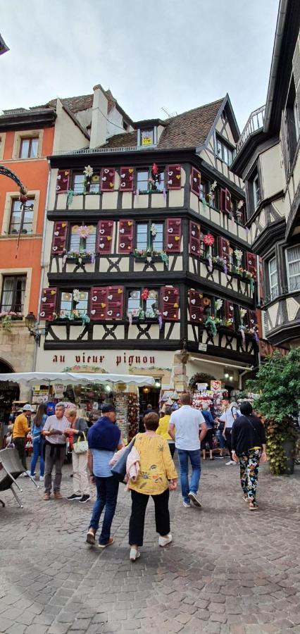 Le Red St Leon : Lit Queen Size * Wifi * Ideal Couple กอลมาร์ ภายนอก รูปภาพ